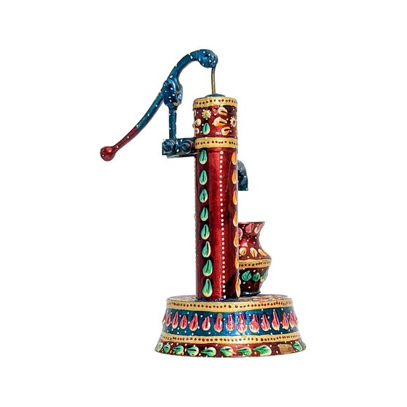 Solid Brass Mini Working Handcrafted Hand Pump (5 Inch) - Picture 4 of 6